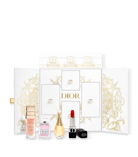 dior 30 montaigne mini parfum|Dior 30 montaigne bag price.